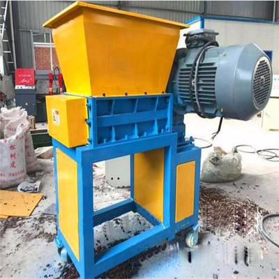 多功能撕碎机全解析 废钢铁、塑料编织袋与油漆桶的高效处理方案