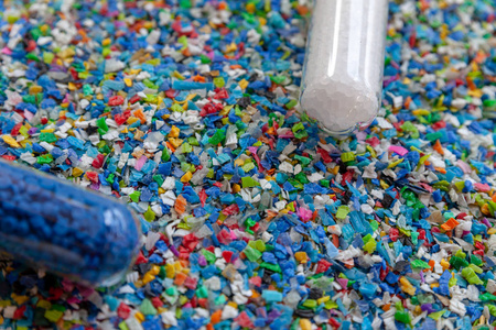 典当行图标集与塑料破碎机 传统与现代的视觉碰撞